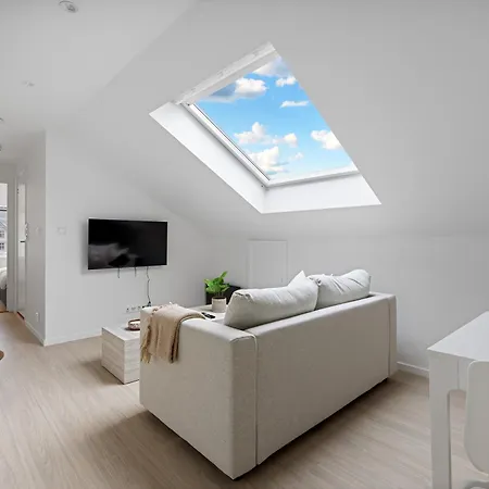 Quiet Area - Sun Terrace - Mountain Views *