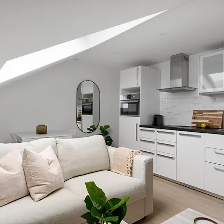 Quiet Area - Sun Terrace - Mountain Views *