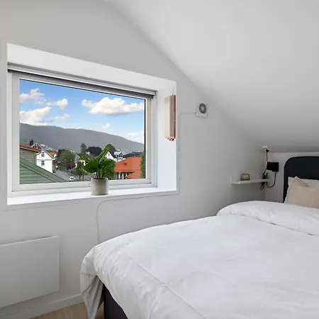 Quiet Area - Sun Terrace - Mountain Views Bergen